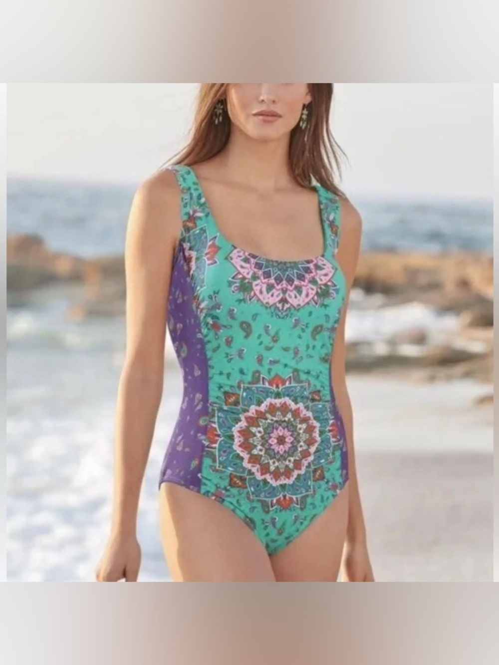 Sundance Medallion Pendant One Piece Bathing Suit Size Medium